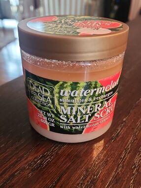 NWOT Watermelon Mineral Salt Scrub